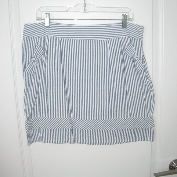 Blue and White Seersucker Skirt - Picture 1 of 4